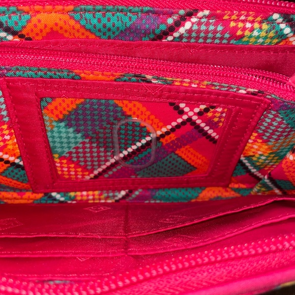 EUC Vera Bradley RFID “Georgia” Quilted Wallet in Retired Rumba Pattern - Picture 6 of 7